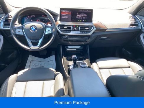 Used 2025 BMW X4 xDrive30i AWD/4WD image 5