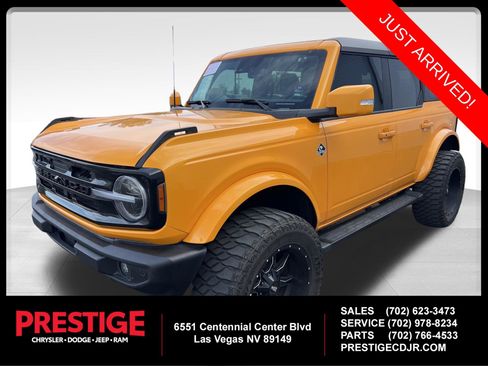 Used 2022 Ford Bronco Outer Banks AWD/4WD image 1
