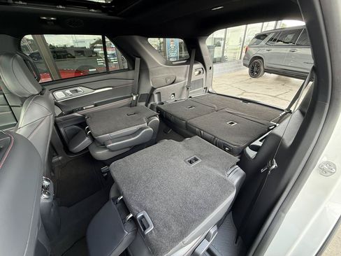 Used 2025 Ford Explorer ST w/ Sun And Sound Package AWD/4WD image 47