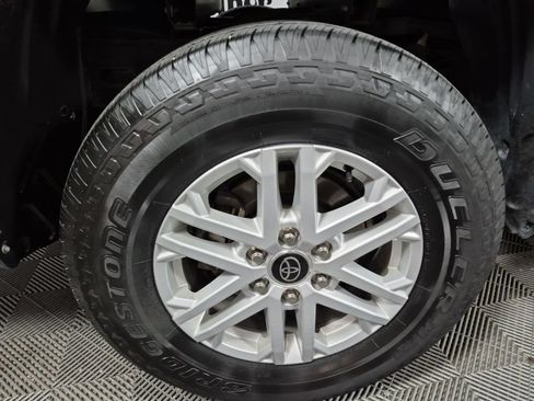Used 2023 Toyota Tundra SR5 w/ SR5 Premium Package RWD image 26