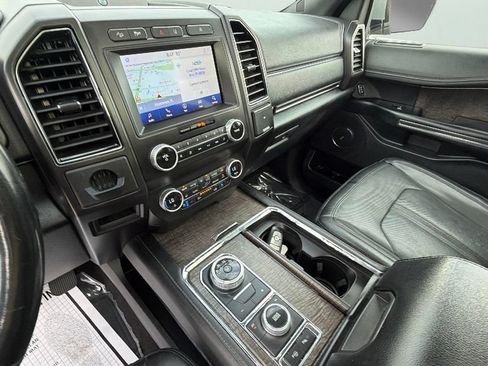 Used 2021 Ford Expedition Max Limited AWD/4WD image 19