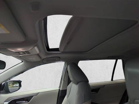 Certified 2024 Toyota RAV4 XLE Premium w/ Weather Package AWD/4WD image 18