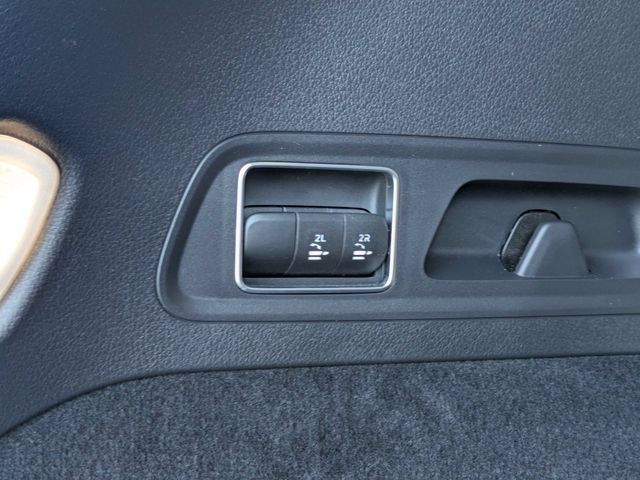 Used 2025 Mercedes-Benz GLS 450 4MATIC image 16