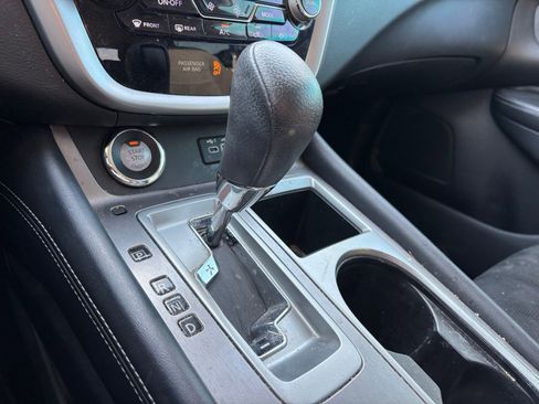 Used 2020 Nissan Murano S w/ Technology Package FWD image 7