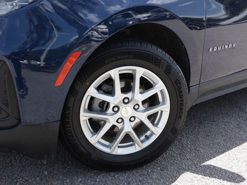 Used 2023 Chevrolet Equinox LS w/ LS Convenience Package FWD image 25