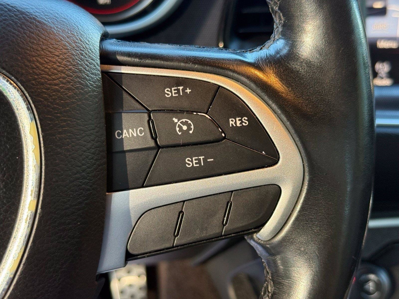 Used 2016 Dodge Challenger SXT Plus RWD image 28