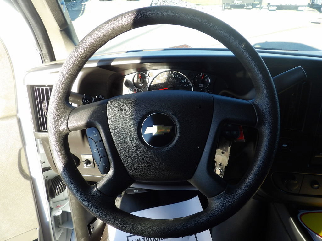 Used 2025 Chevrolet Express 3500 LT w/ LT Preferred Equipment Group RWD image 20