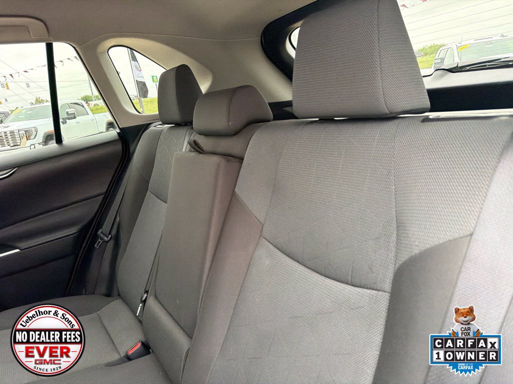 Used 2025 Toyota RAV4 XLE FWD image 16