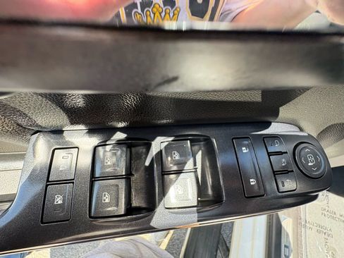 Used 2018 GMC Sierra 1500 Denali w/ Denali Ultimate Package AWD/4WD image 14
