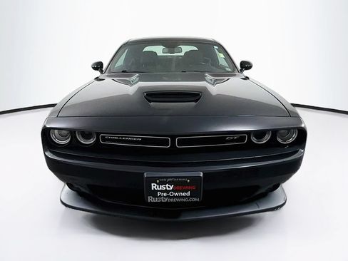 Used 2022 Dodge Challenger GT AWD/4WD image 2