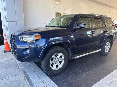 Used 2018 Toyota 4Runner SR5 AWD/4WD image 1
