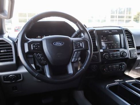 Used 2017 Ford F150 XLT w/ Equipment Group 302A Luxury AWD/4WD image 44