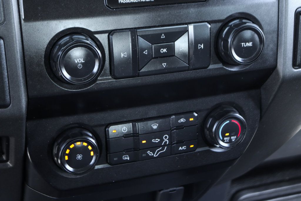 Used 2022 Ford F250 XL w/ Power Equipment Group RWD image 28
