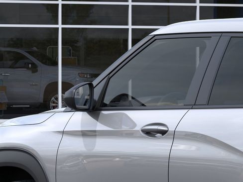 New 2026 Chevrolet TrailBlazer LS w/ LS Convenience Package FWD image 12