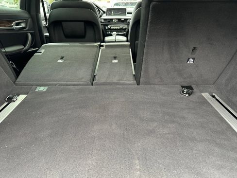 Used 2017 BMW X6 sDrive35i image 16