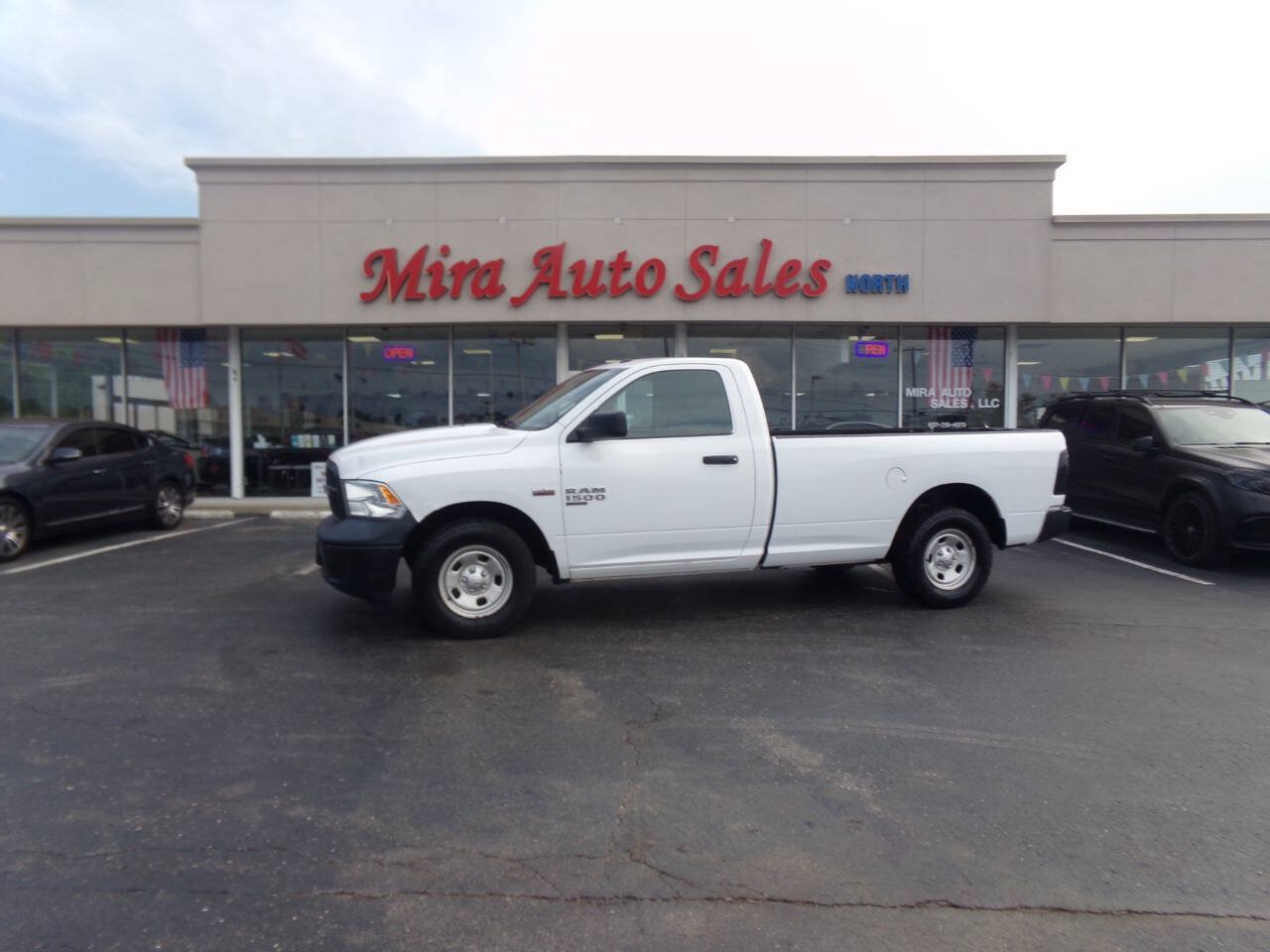 Used 2019 RAM 1500 Tradesman w/ Popular Equipment Group RWD image 1