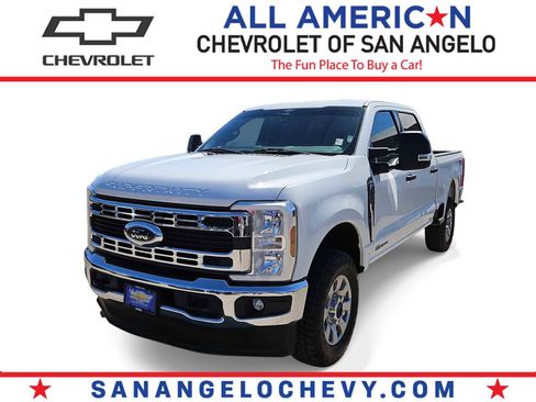 Used 2024 Ford F250 XLT w/ FX4 Off-Road Package AWD/4WD image 1