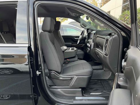 Used 2020 GMC Sierra 1500 SLE w/ SLE Value Package AWD/4WD image 27