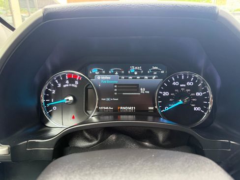 Used 2018 Ford F450 Lariat w/ Lariat Value Package AWD/4WD image 18