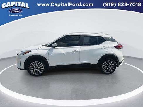 Used 2024 Nissan Kicks SV FWD image 5