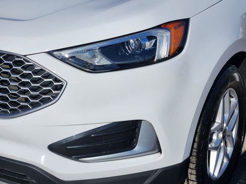 Used 2024 Ford Edge SEL image 10