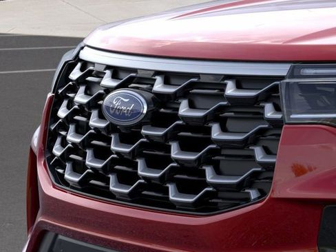 New 2026 Ford Explorer Platinum image 17