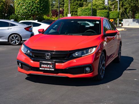 Used 2020 Honda Civic Sport image 4