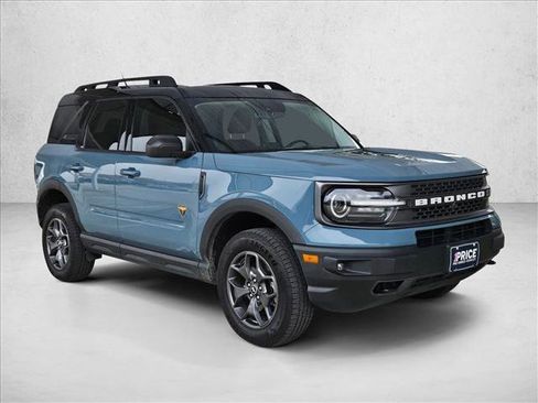 Used 2022 Ford Bronco Sport Badlands w/ Premium Package image 3