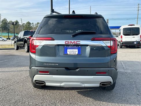 Used 2020 GMC Acadia SLT w/ Premium Package image 15