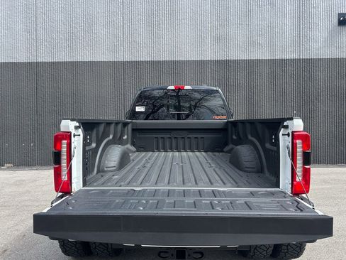 New 2026 Ford F350 Lariat w/ Lariat Premium Package image 16