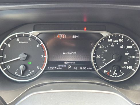 Certified 2026 Nissan Rogue SV FWD image 22