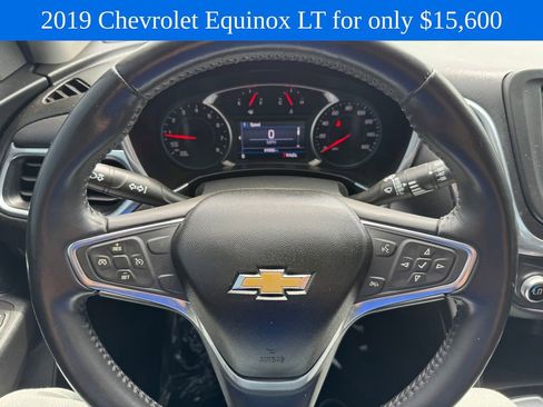 Used 2019 Chevrolet Equinox LT FWD image 25