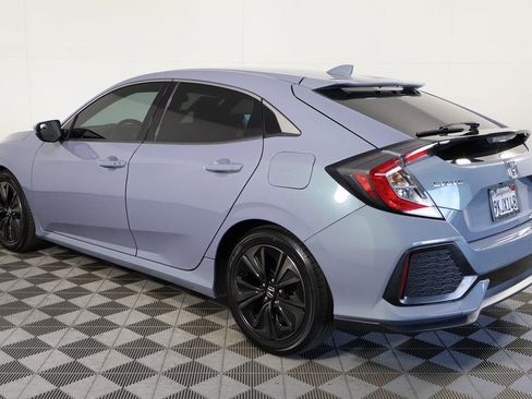 Used 2019 Honda Civic EX image 6