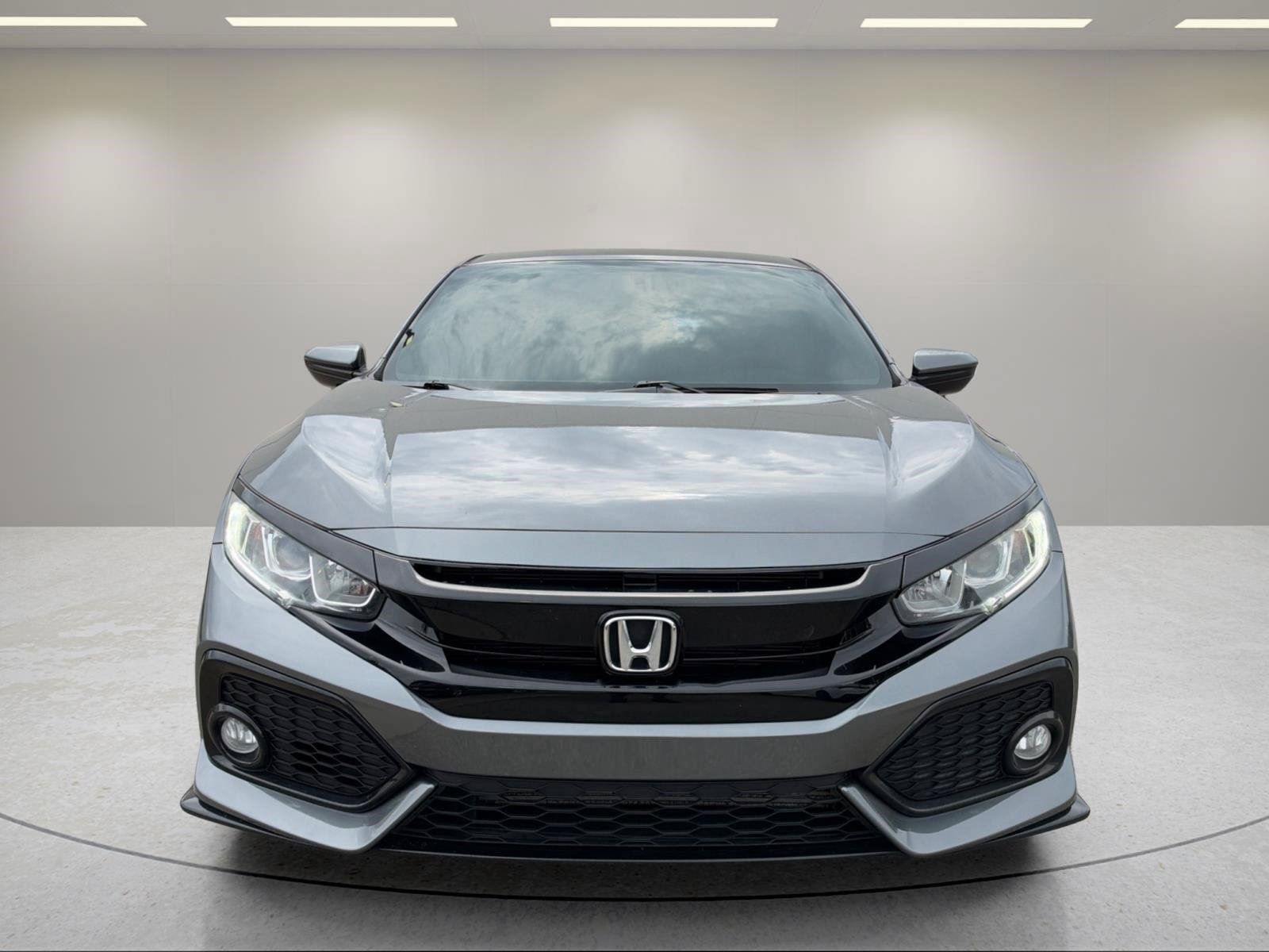 Used 2018 Honda Civic Sport image 9