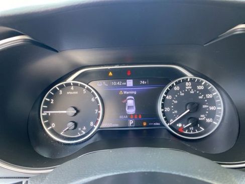 Used 2023 Nissan Maxima SV w/ Floor Mat Group FWD image 11