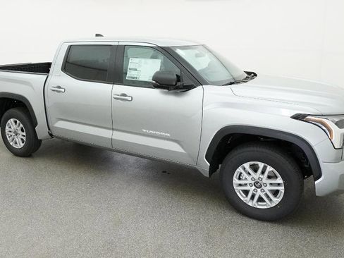 New 2026 Toyota Tundra SR5 RWD image 21