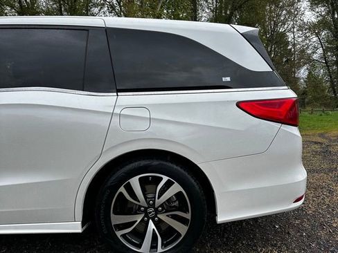 Used 2020 Honda Odyssey Elite image 7