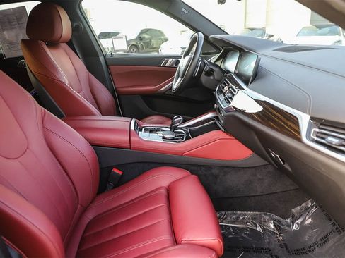 Used 2021 BMW X6 xDrive40i w/ Premium Package image 15