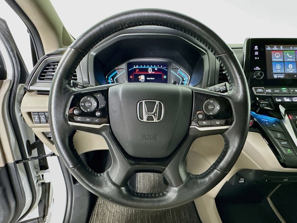Used 2022 Honda Odyssey Elite image 18