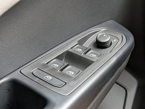 New 2026 Volkswagen Taos S FWD image 27
