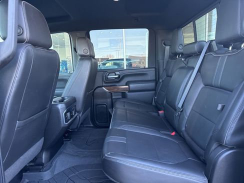 Used 2022 Chevrolet Silverado 3500 High Country w/ Z71 Off-Road Package image 15