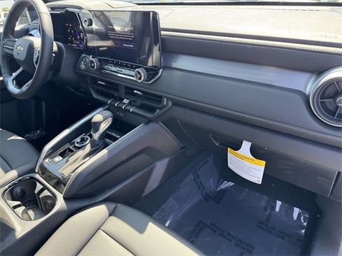 New 2025 Chevrolet Colorado LT w/ LT Convenience Package image 7