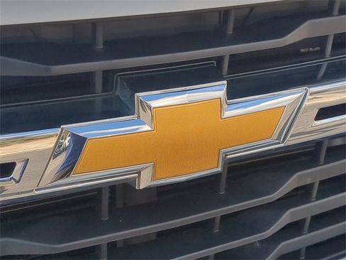 Used 2024 Chevrolet Silverado 2500 LT image 13