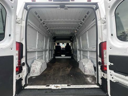 Used 2021 RAM ProMaster 2500 image 11