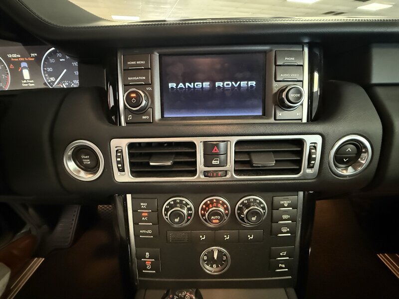 Used 2012 Land Rover Range Rover HSE AWD/4WD image 34