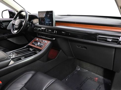 Used 2023 Lincoln Aviator Grand Touring w/ Equipment Group 301A image 15