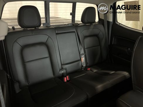 Used 2018 GMC Canyon SLT image 29