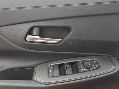 New 2026 Nissan Sentra SV w/ SV Convenience Package FWD image 29