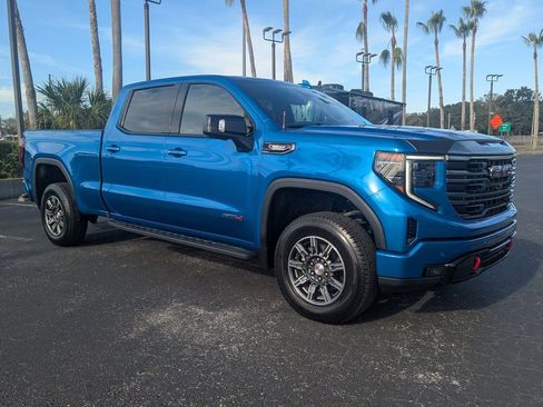 Used 2024 GMC Sierra 1500 AT4 w/ Technology Package image 2