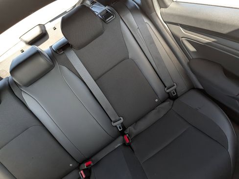 Used 2024 Honda Civic Sport image 15